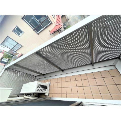 パル　クレールのバルコニー|※写真は205のもの