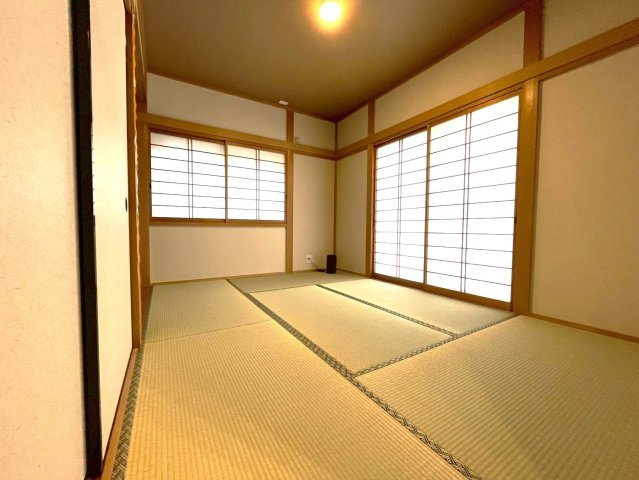 ３沿線徒歩圏内●リフォーム完了で即入居ＯＫ●並列駐車２台可能●伏見区桃山町遠山　の和室|和室