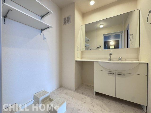 カーサ ドマーニの洗面所|他社様掲載物件もまとめてご紹介、ご案内可能です(^^)/