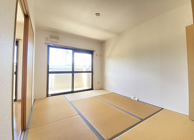エスポワールＭ２の和室|６帖の和室と６帖の洋室です◇