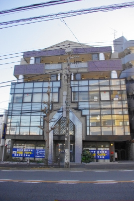 リーセントパレス宮崎の外観