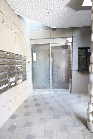 リーセントパレス宮崎のエントランス