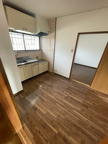 サンハイツ古城の居間・リビング