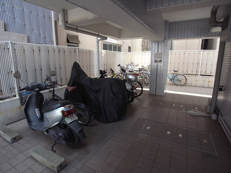 ロイヤル神戸下山手の外観
