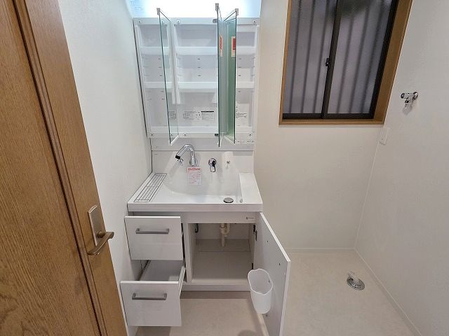 【独立洗面台】の画像