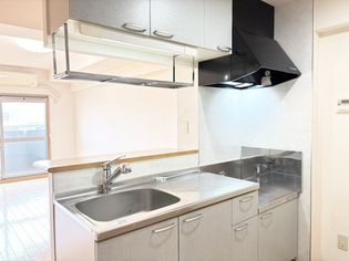 ラフィネ上浜のキッチン