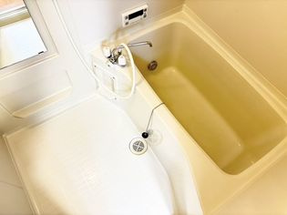 ラフィネ上浜の浴室