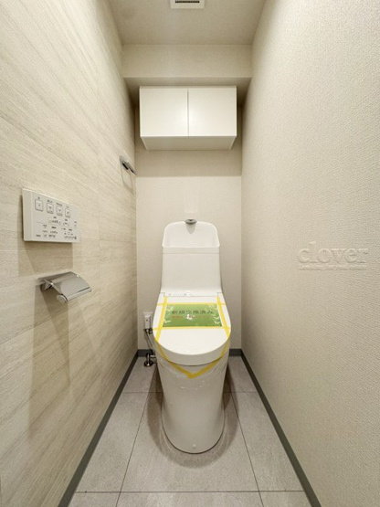 【トイレ】 | 清水ビル | トイレはもともと個人の領域である自宅の中でも、最もプライベートな空間です。だからこそ、ほしい「落ち着き」がここにあります。～即日のご見学可能～　お問合せはお気軽にどうぞ。