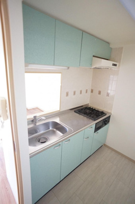 【キッチン】 | レニエ・ラ・ヴェルトゥ