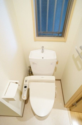 【トイレ】 | レニエ・ラ・ヴェルトゥ