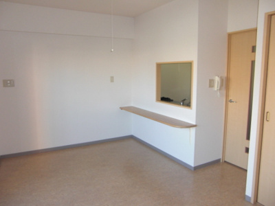 【居間・リビング】 | レニエ・ラ・ヴェルトゥ