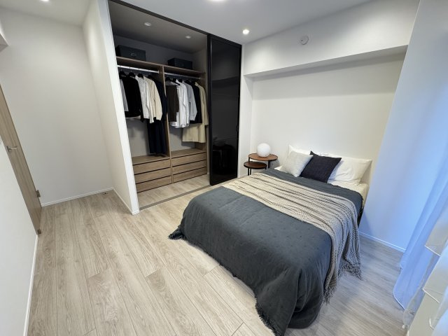 グランドメゾン麻布一の橋　８Fの洋室