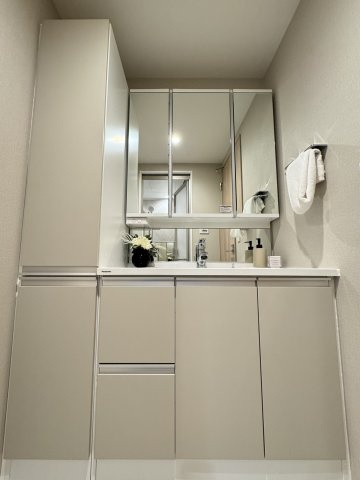 グランドメゾン麻布一の橋　８Fの洗面所