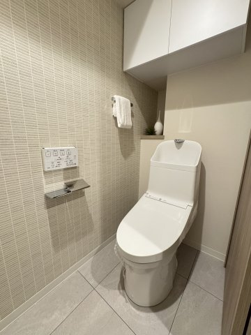 グランドメゾン麻布一の橋　８Fのトイレ