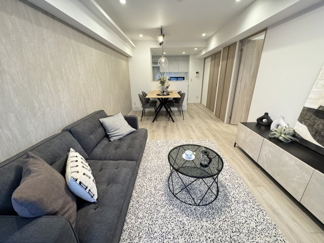 グランドメゾン麻布一の橋　８Fの居間・リビング