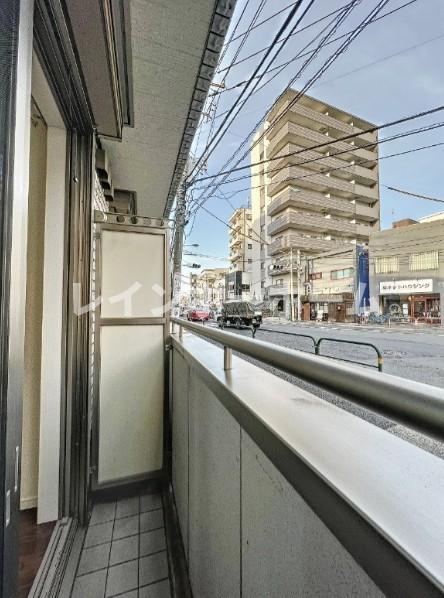 フラット梅島のバルコニー