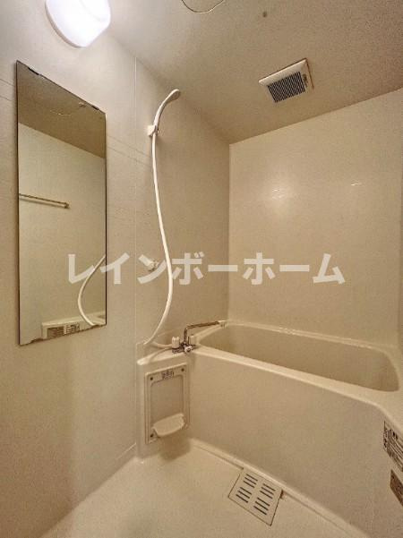 フラット梅島の浴室