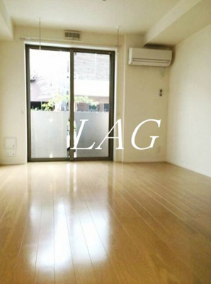 【居間・リビング】 | ラ・フルール | 洋室のお部屋です。