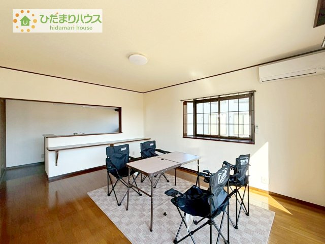 【居間・リビング】 | 牛久市岡見町　中古戸建 | ママがひとりにならない、リビングとつながるオープンキッチンなら家族のお手伝いも増え、会話がうまれます(*^-^*)