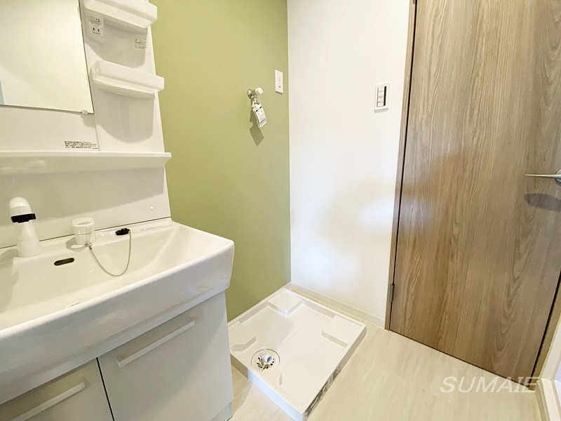 谷津遊園ハイツ　K棟の設備|洗濯機置き場です☆