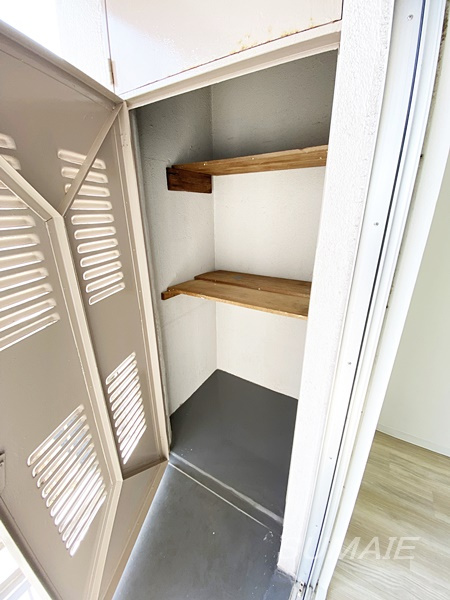 谷津遊園ハイツ　K棟の設備|居室側のトランクルームです☆