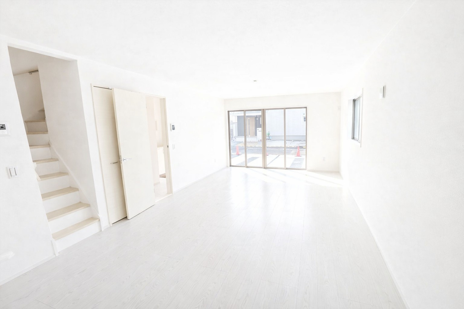 栗東市小柿2丁目新築戸建1号地の居間・リビング|ゆったりとした居間です