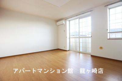 【居間・リビング】 | ウエストピークⅡ | 居室・リビング