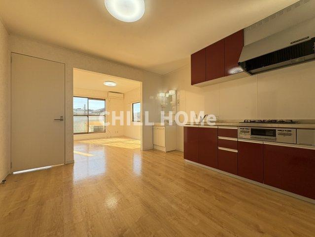 ロビンソンハイツ豊岡の居間・リビング|当社、チルホームのHPもご覧ください(^^)/物件情報多数♪