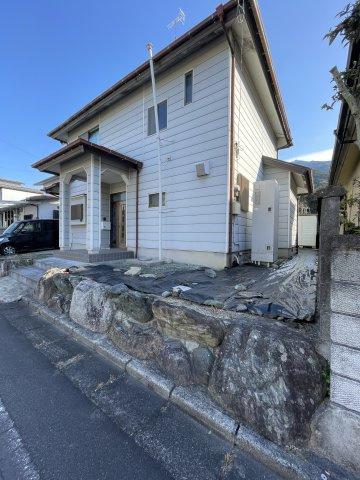 豊岡町長田　中古住宅の外観