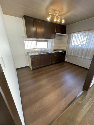 豊岡町長田　中古住宅のキッチン