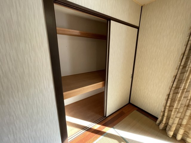 豊岡町長田　中古住宅の収納