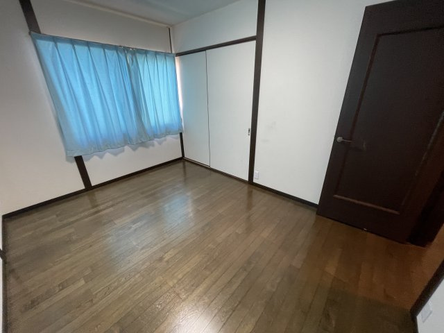 豊岡町長田　中古住宅の洋室