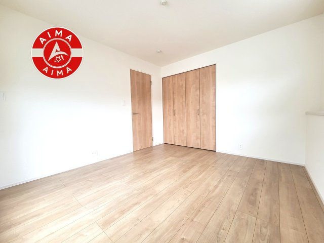 福岡市西区今宿上ノ原第1-7棟（4号棟）の内観：施工例|穏やかな光が差し込む室内には、穏やかな時間が流れます。