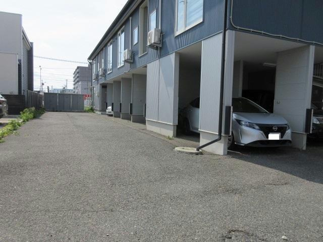 ガレットシュンの駐車場