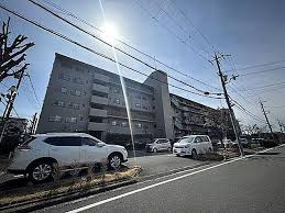 ニューセンバハイツの外観