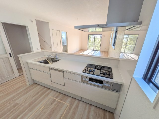 八王子市　緑町　新築一戸建て　９期のキッチン|～使い勝手の良いシステムキッチン～