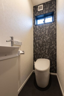 【浴室】 | マイタウン佐井寺プレミアム◇◆全8区画◇◆モデルハウス◇◆ | 【同社施工例写真】
浴室・・・Panasonic製が標準仕様♪
1坪サイズの浴室です♪
大阪ガスの浴室冷暖房・ミストカワック・ミストサウナも入っています♪
浴室に窓があるのが嬉しいですね♪