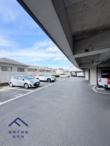 モントーレ福間シティの駐車場