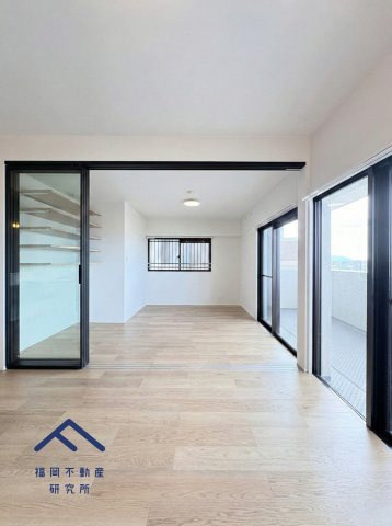 モントーレ福間シティの居間・リビング