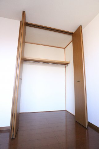 ボナール白水　2棟の収納