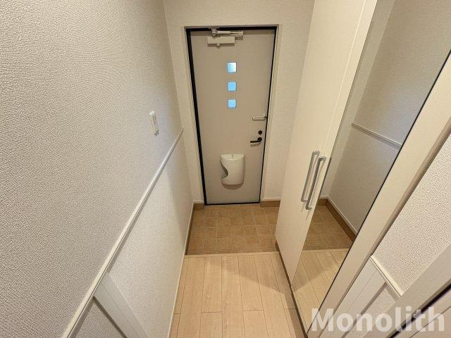 ハナサキハルズの玄関