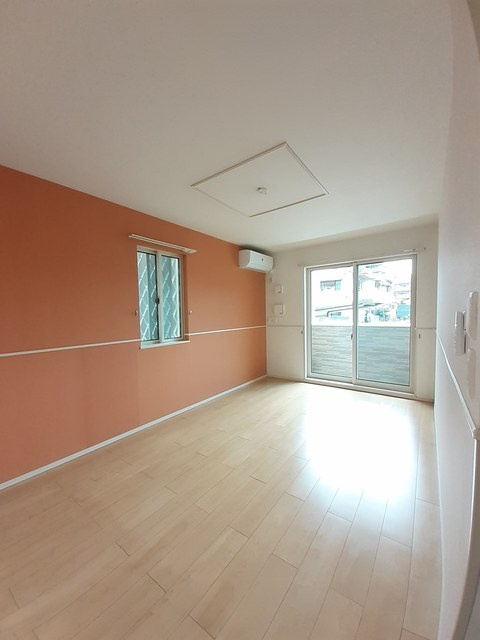 ハナサキハルズの居間・リビング