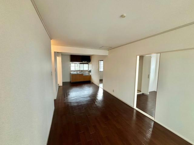 ア・カインドネスの居間・リビング