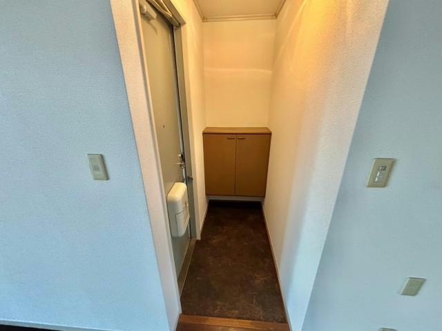 ア・カインドネスの玄関