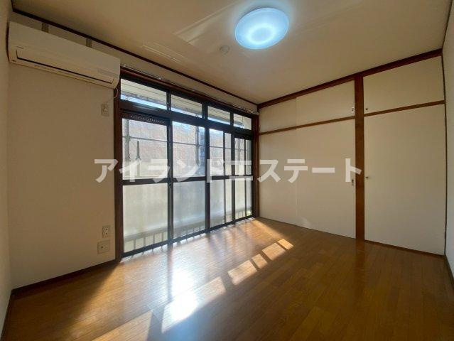 ハイム清芳　宅配BOX　陽当たり良好　バストイレ別の内装