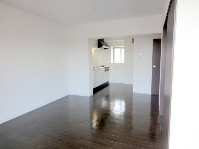 ViewTerrace売布Ⅲの居間・リビング|LDKです