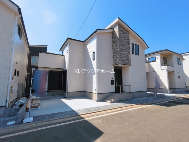 所沢市上安松・全8棟　新築一戸建　4号棟　の駐車場