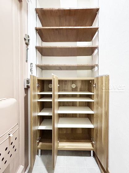 【収納】 | 常盤台グリーンハイツ | 玄関に設置されたシューズボックス。ご家庭にある靴の収納が可能かどうか、ぜひチェックしてみてください。～即日のご見学可能～　お問合せはお気軽にどうぞ。