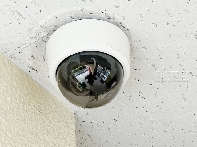 【防犯設備】 | 常盤台グリーンハイツ | 建物や敷地の隅々に目を光らせる防犯カメラが設置されています。現地を見学される際には、カメラの存在やその台数にも意識を払ってみてください。～即日のご見学可能～　お問合せはお気軽にどうぞ。
