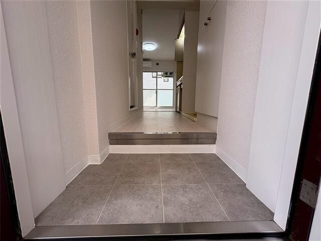 パールマンション柳沢の玄関